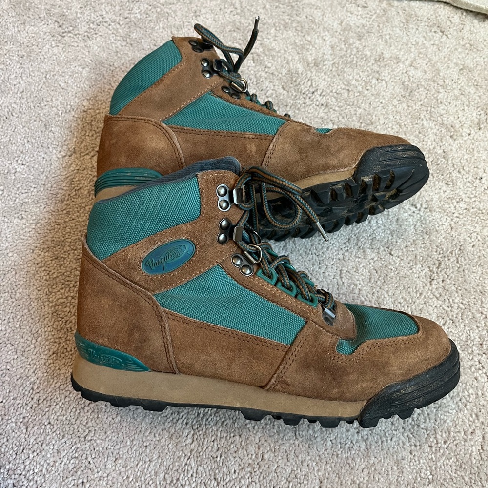 Vasque Brown Suede and Teal Lace-Up Hiking Boots, vintage, retro fall autumn